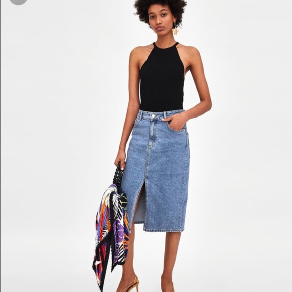 📍SOLD📍Zara | Front Split Denim Pencil Skirt - Picture 5 of 5